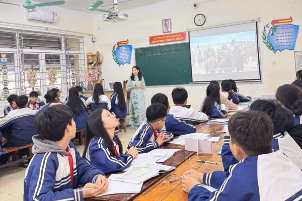 Ứng dụng công nghệ số tại Trường THCS Duy Phiên đã trở thành nền nếp giảng dạy.