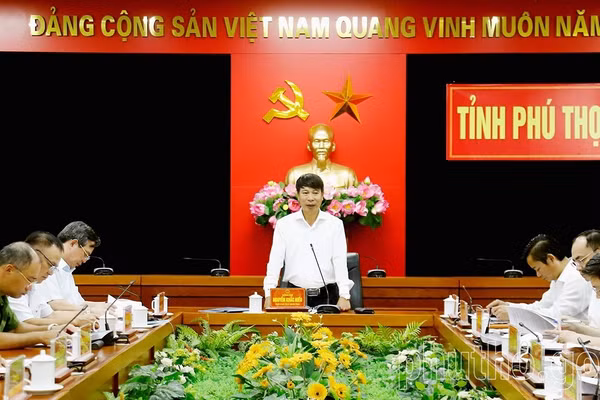 Phú Thọ đẩy nhanh đầu tư, nâng chất lượng giáo dục giai đoạn mới