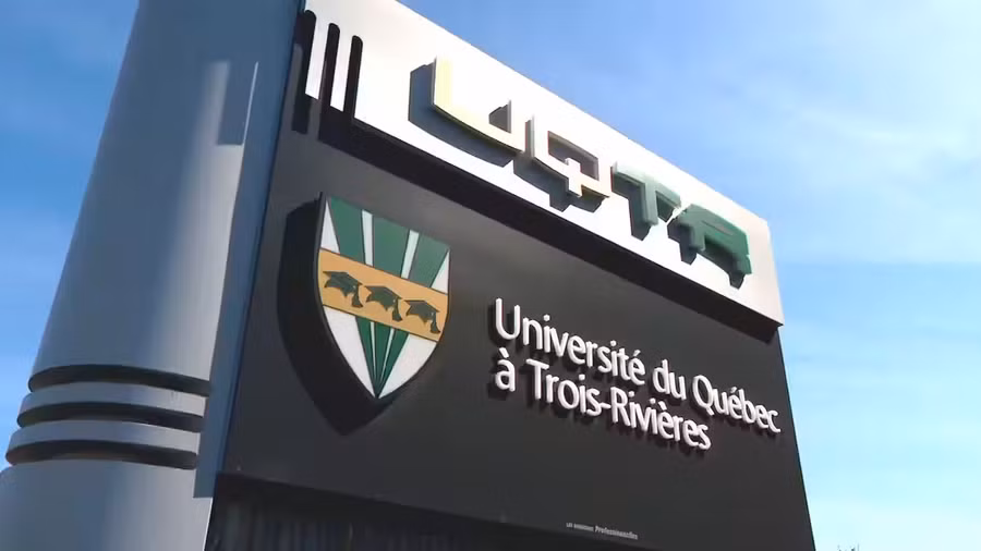 Trường Đại học Québec tại Trois-Rivières mất hơn 1,5 nghìn du học sinh.