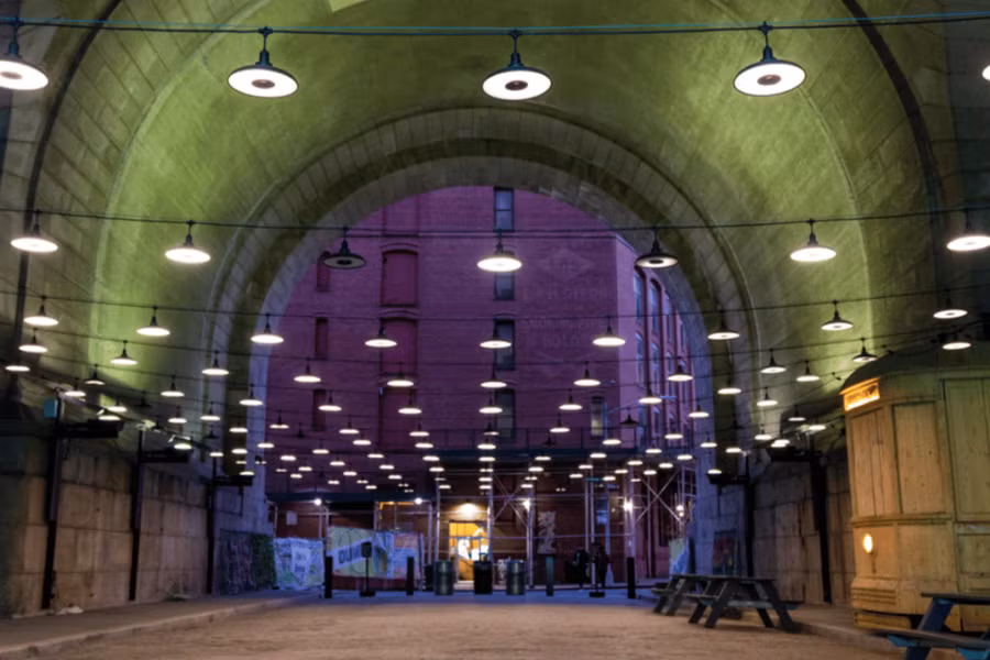 new-york-thanh-pho-700-ngon-ngu-2.jpg