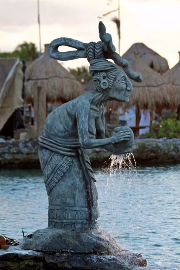 mu-ran-cuon-cua-nguoi-maya-2.jpg
