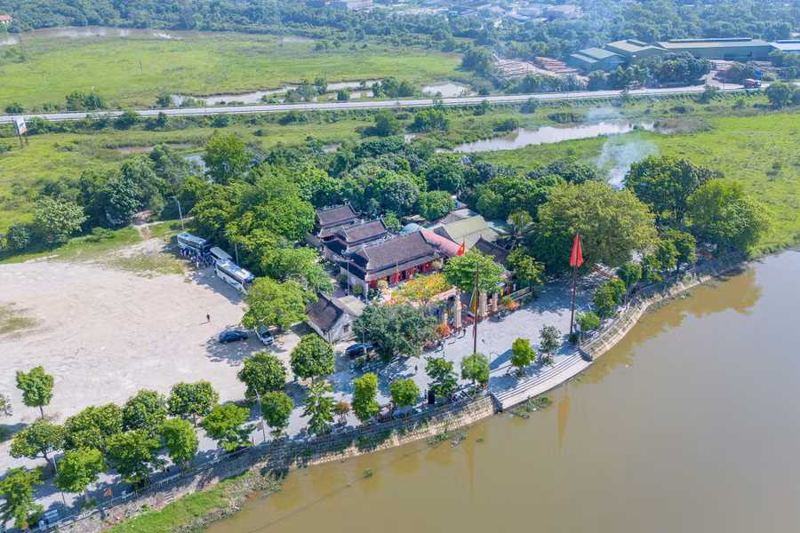 duc-thanh-hoang-muong-tu-tin-nguon-den-nhan-vat-lich-su-1.jpg