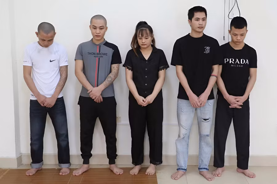 Các bị cáo thời điểm bị Công an tỉnh Nghệ An bắt giữ.