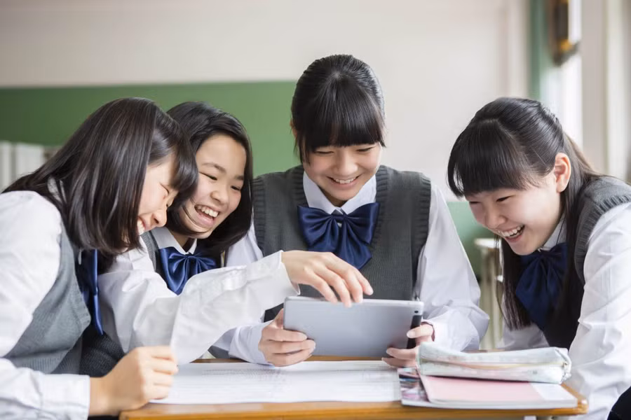 Học sinh Nhật Bản đạt thành tích cao về Toán và Khoa học. 