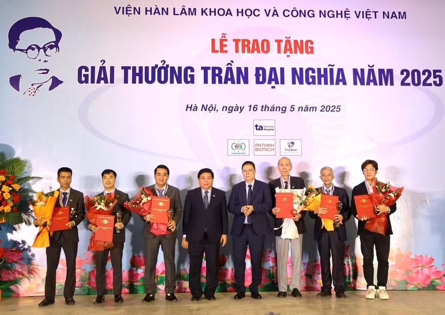 loi-giai-cho-con-khat-tren-cao-nguyen-da-1-6832.jpg
