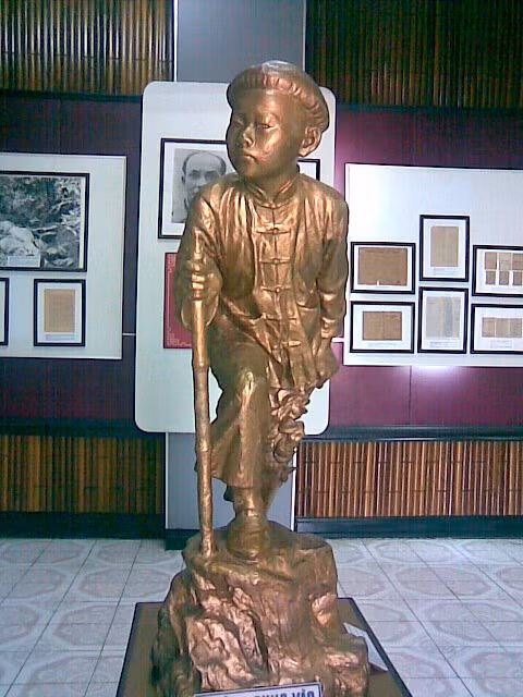 nguoi-tho-gom-duoc-vua-phong-ham-cuu-pham-6.jpg