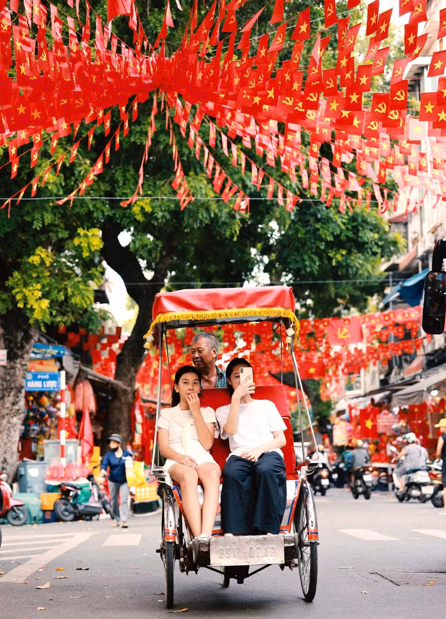 ha-noi-ruc-ro-sac-do-mung-quoc-khanh-4.jpg