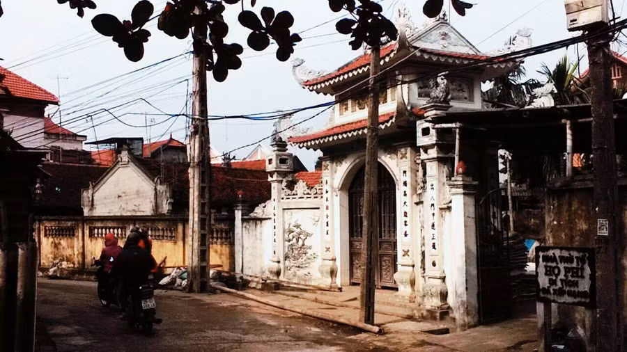 dat-thieng-duong-lieu-san-sinh-ba-nha-khoa-bang-nuc-tieng-4.jpg