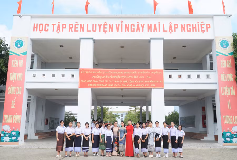 giu-vung-phat-huy-truyen-thong-dat-hoc-xu-nghe-4.jpg