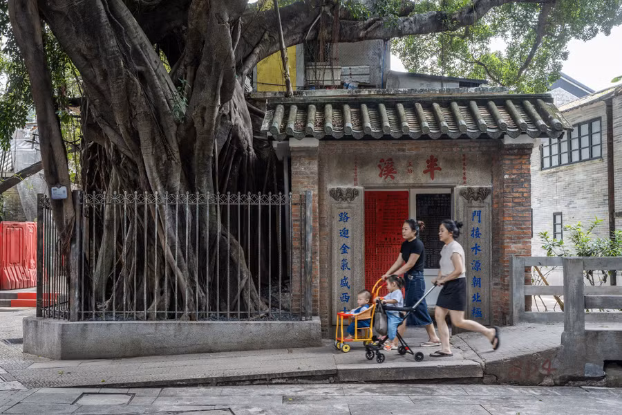trung-quoc-no-ro-trao-luu-cong-viec-cho-me-2.jpg
