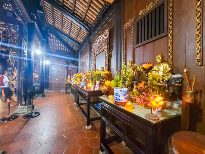 an-tuong-voi-ngoi-chua-mang-net-kien-truc-a-au-5.jpg