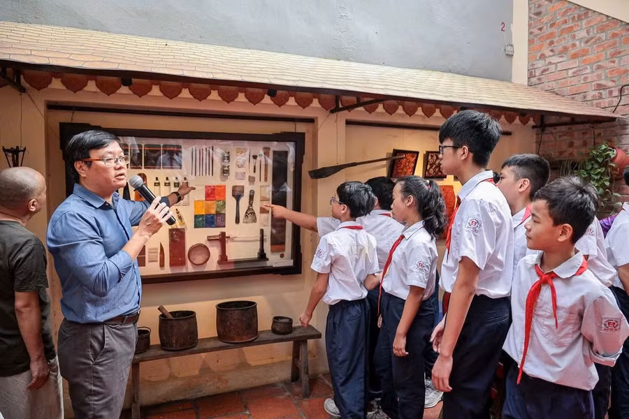 sac-son-danh-thuc-dinh-co-3.jpg