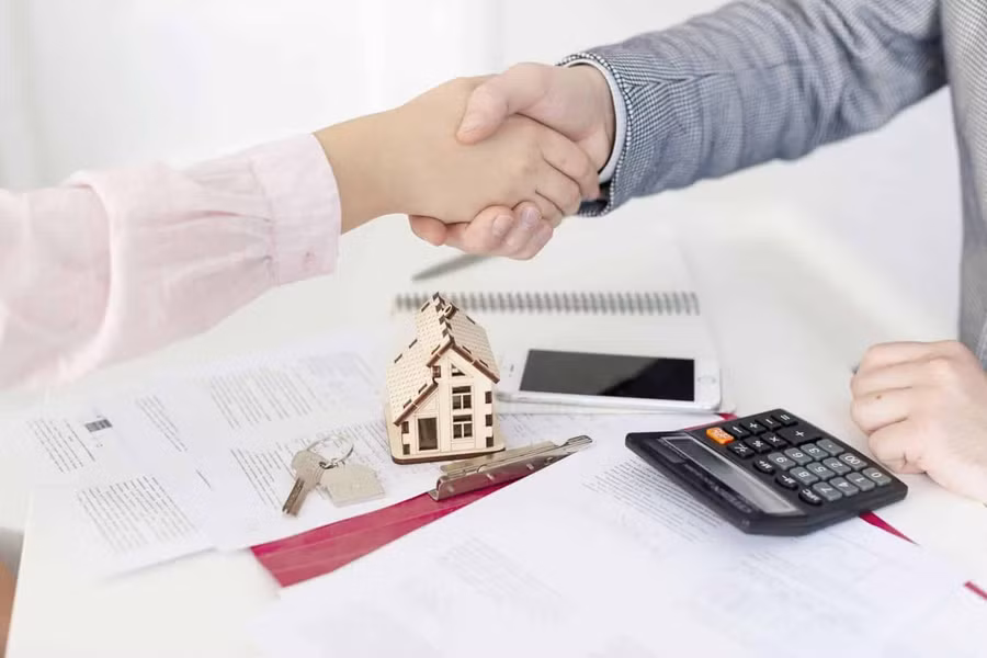 Vì chậm thu hồi vốn, ngân hàng rơi vào nợ xấu, gây hệ lụy tiêu cực lớn cho nền tài chính và nền kinh tế.