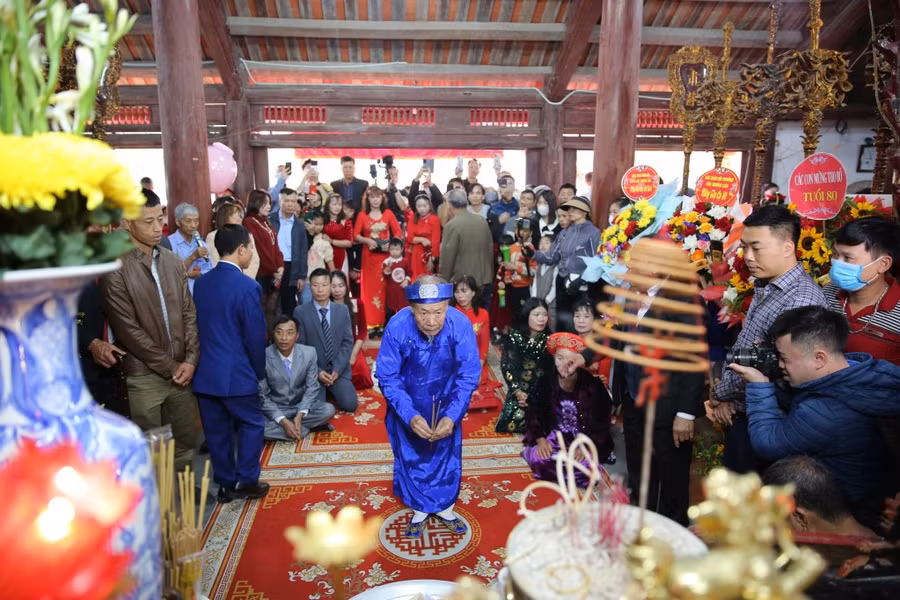 ve-quang-yen-xem-hoi-ruoc-nguoi-8.jpg