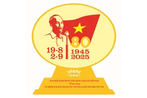 Hình ảnh mẫu biểu trưng quà tặng kỷ niệm 80 năm Cách mạng tháng Tám và Quốc khánh 2/9.