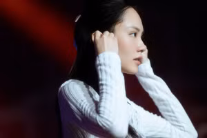 Hoa hậu Mai Phương ra mắt album đầu tay, chính thức lấn sân ca hát