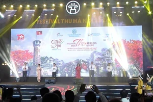Festival Thu Hà Nội 2025 tiếp tục khai thác vẻ đẹp văn hóa, lịch sử và không gian mùa thu đặc trưng của Thủ đô - Ảnh minh hoạ.