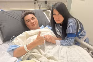 Đàm Vĩnh Hưng rút đơn kiện chồng ca sĩ Bích Tuyền