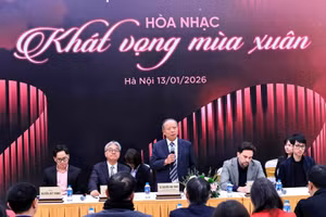 TS Nguyễn Văn Thân, Chủ tịch Hội Nhạc cổ điển Việt Nam thông tin về chương trình. Ảnh: BTC