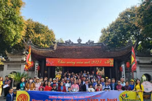 Bắc Ninh tăng tour du lịch miễn phí