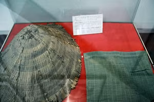 Kỷ vật của mẹ Suốt đang lưu giữ tại Bảo tàng Lịch sử Quốc gia.