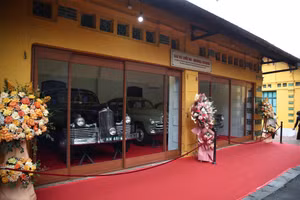 Chiêm ngưỡng 3 chiếc ô tô được công nhận bảo vật quốc gia