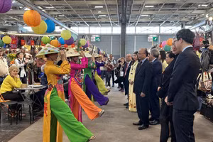 Hình ảnh Việt Nam tại Hội chợ Paris 2023 - ảnh ITN.