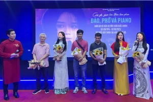 Đoàn làm phim "Đào, Phở và Piano" giao lưu với khán giả ngày 28/8 - Ảnh Cục Điện ảnh.