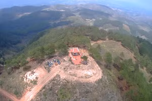 Đền thờ tại di tích Điểm cao 1015 và 1049 tỉnh Kon Tum - ảnh Bộ VHTTDL.