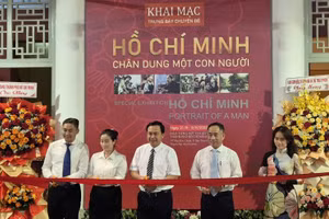 Triển lãm đặc biệt về Bác Hồ nhân kỷ niệm 80 năm Quốc khánh