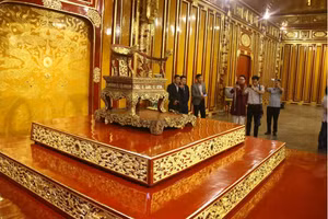 Thành phố Huế báo cáo Thủ tướng vụ việc Ngai vàng triều Nguyễn