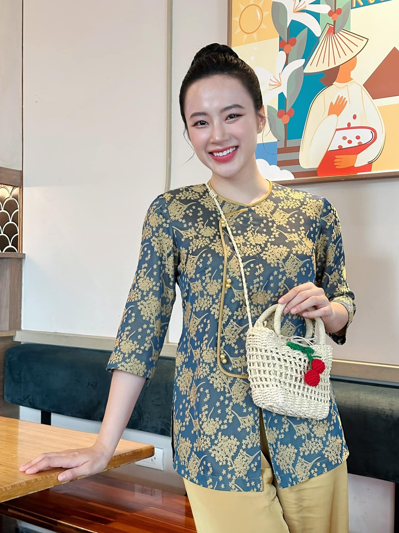 angela-phuong-trinh-10.jpg