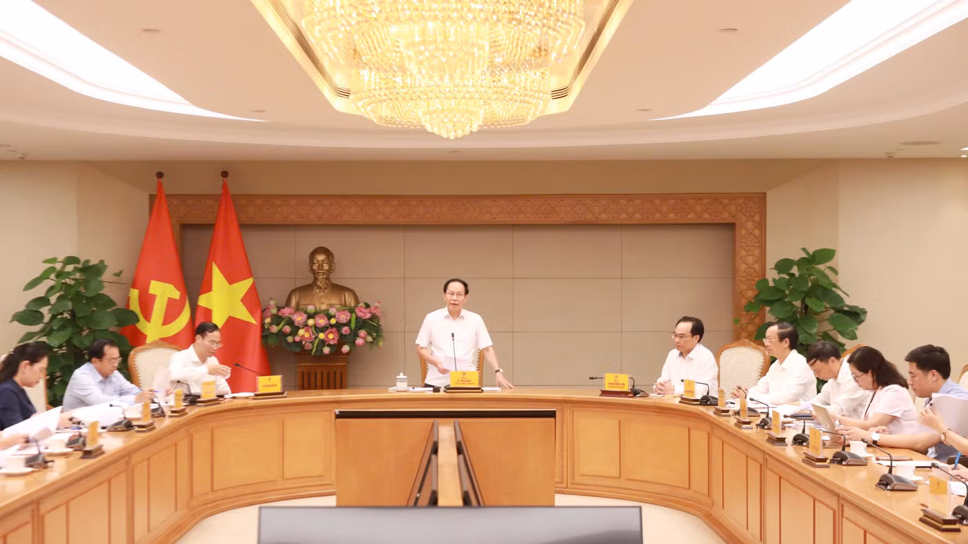 Phó Thủ tướng Lê Tiến Châu chủ trì buổi làm việc.