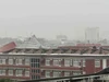 Mái tôn Trường THPT Huỳnh Thúc Kháng (Nghệ An) bị bão thổi bay.