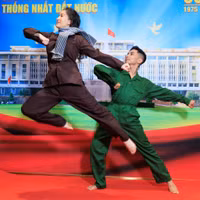 khanh-thi-7.jpg