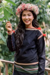 hhen-nie-1.jpg