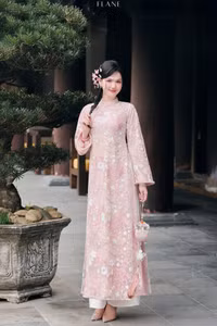 ngoc-trinh-5.jpg