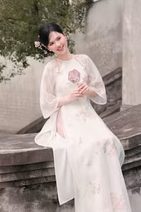 ngoc-trinh-11.jpg
