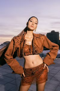 hoang-thuy-14.jpg