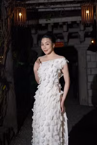 ho-quynh-huong-1.jpg