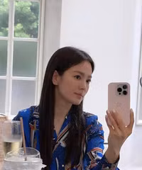 song-hye-kyo-2.jpg