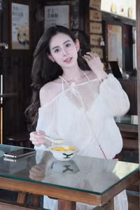 huong-lien-7.jpg