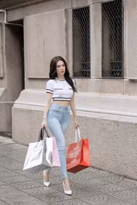 ngoc-trinh-3.jpg