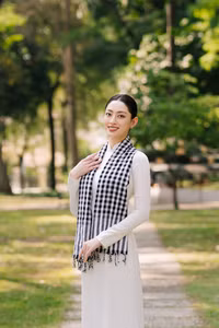 luong-thuy-linh-30-12.png
