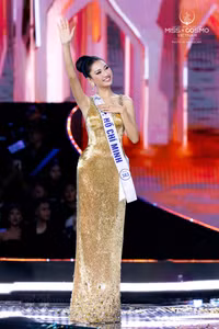miss-cosmo-vietnam-4.jpg