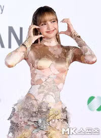 lisa-8.jpg
