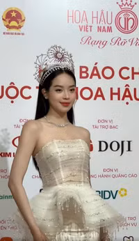 thanh-thuy-1.jpg