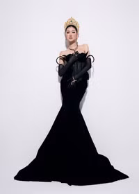 que-anh-ky-niem-1-nam-dang-quang-5.jpg
