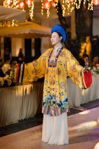 phuong-oanh-2.jpg