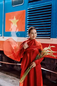 huyen-lizzie-2.jpg